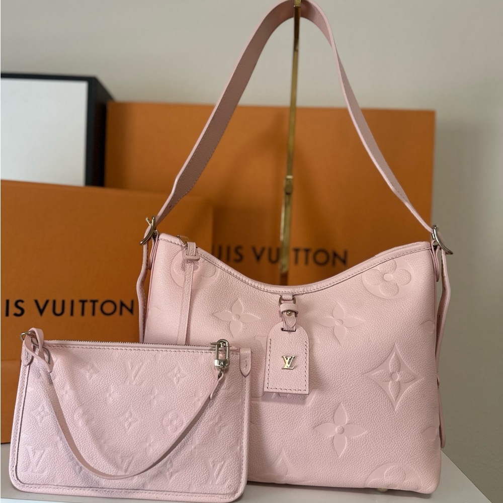 Louis Vuitton CarryAll PM🌸 - Picture 7 of 16